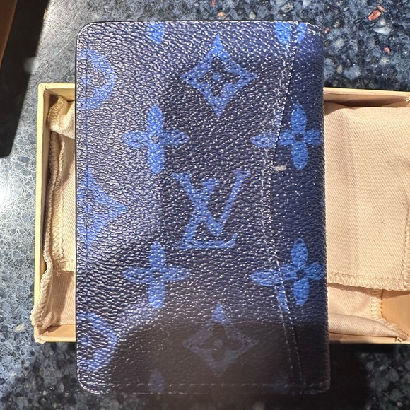 Louis Vuitton Défilé Homme Automne-Hiver 2021 - Picture 13 of 13